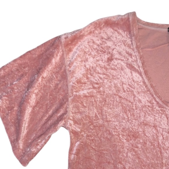 Free People Crushed Velvet Luxe Hi-Lo Tee In Pink - Picture 5 of 8